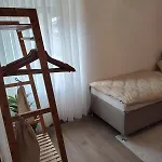 شقة Henno's-apartments 105qm 8p, 4 Zimmer, Balkon *