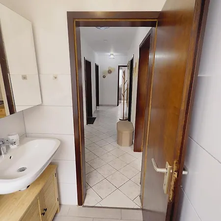 Lägenhet Henno's-apartments 105qm 8p, 4 Zimmer, Balkon