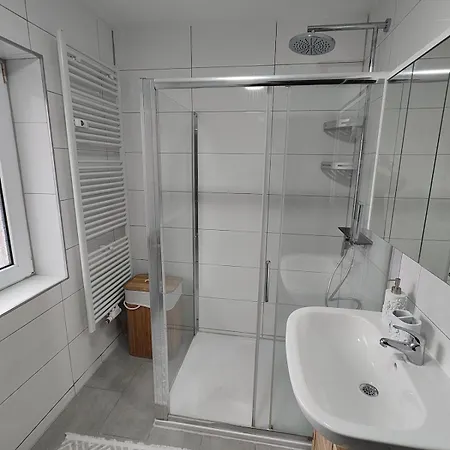 Lägenhet Henno's-apartments 105qm 8p, 4 Zimmer, Balkon Bielefeld