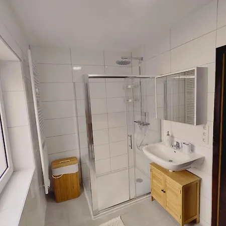 Lägenhet Henno's-apartments 105qm 8p, 4 Zimmer, Balkon Bielefeld
