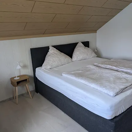 Lägenhet Henno's-apartments 105qm 8p, 4 Zimmer, Balkon