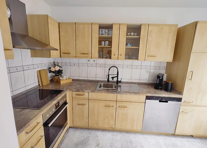 Henno's-apartments 105qm 8p, 4 Zimmer, Balkon